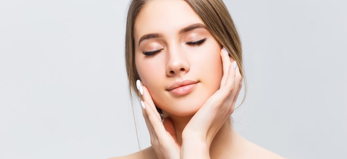 Color Correcy with Loose Setting Powder